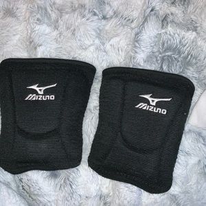 volleyball knee pads